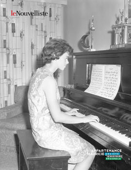 003 - Piano