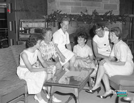 001 - Groupe de femmes