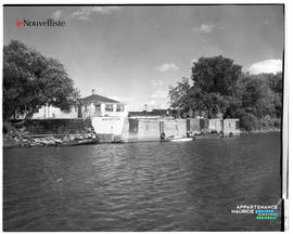 006 - Embarcation navale