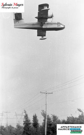 Avion-citerne en action