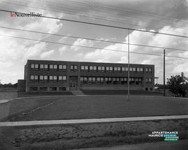 007 - École