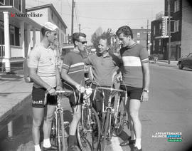 001 - Cyclistes
