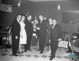 002 - Remise de trophée de quilles