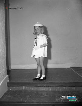 006 - Mannequin fille