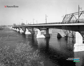 001 - Pont Duplessis