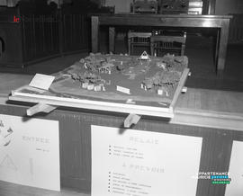 001 - Maquette