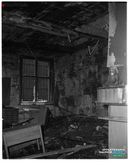 009 - Ruines incendiées