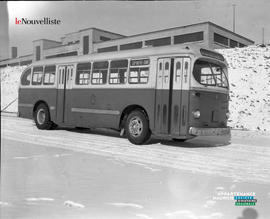 002 - Autobus