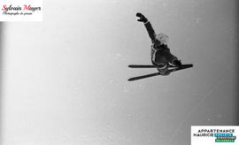 Skieur en action