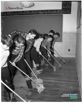 001 - Jeunes garçons