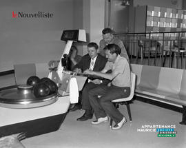 002 - André Pronovost salle de quilles