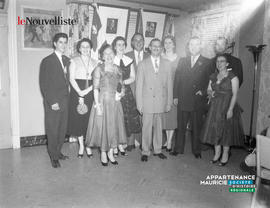 001 - Groupe