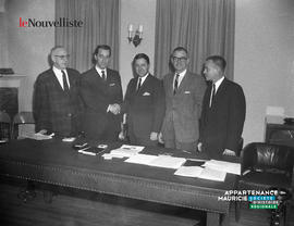 001 - Officiels