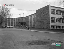 009 - École