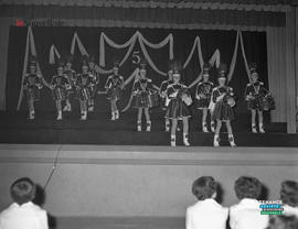 002 - Majorettes