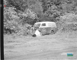 002 - Voiture accidentée