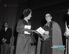 007 - Mme Vanier évêque