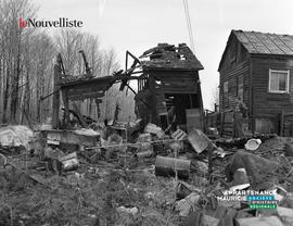 002 - Cabane brulée