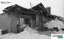 Maison détruite par le feu