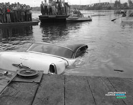 005 - Accident voiture repêchée