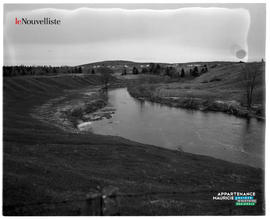 004 - Rivière