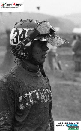 Pilote de motocross