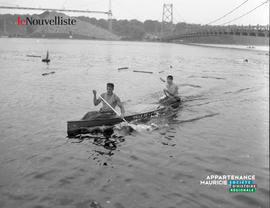 002 - Sur la rivière