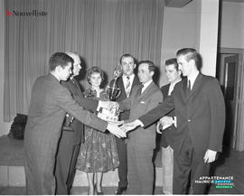 002 - Remise de trophée