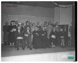 001 - Groupe de personnes