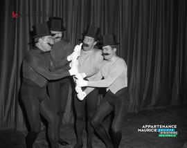 001 - Mimes