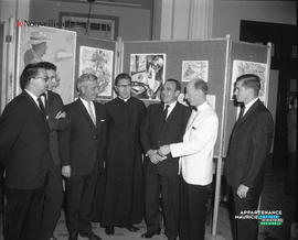 002 - Groupe d'hommes
