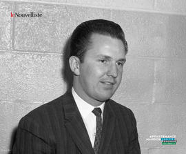 001 - André Guilbeault