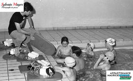 Personnes dans la piscine