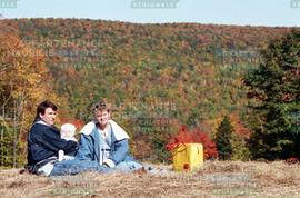 Famille assise