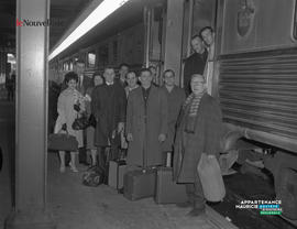 001 - Départ en train