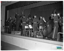 001 - Concert