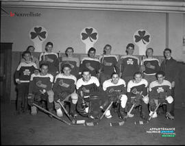 002 - Club de hockey