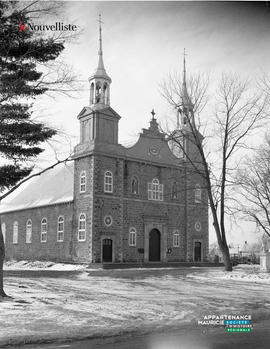 001 - Église