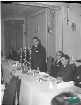 001 - Conférence