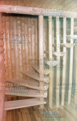 Escalier en bois