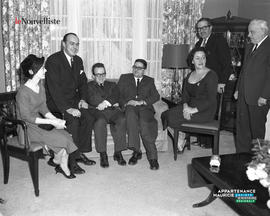008 - Groupe de personnes