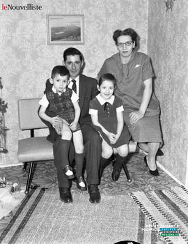005 - Famille Mongrain