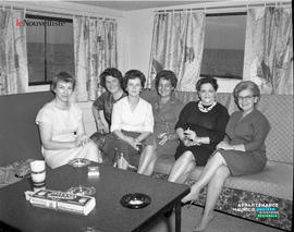 004 - Groupe de femmes