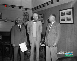 001 - Trois hommes