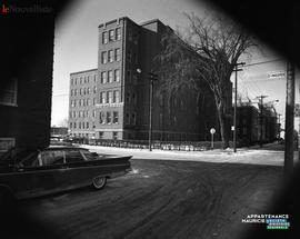 001 - Hôpital St-Joseph