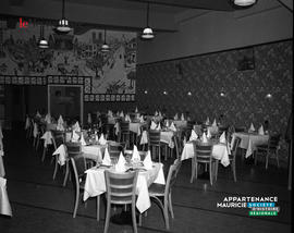 002 - Restaurant