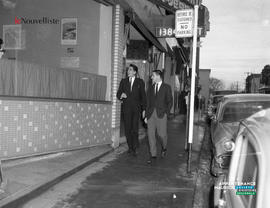 012 - Deux hommes