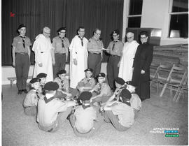 002 - Scouts