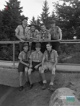 003 - Groupe de scouts