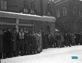 001 - Foule